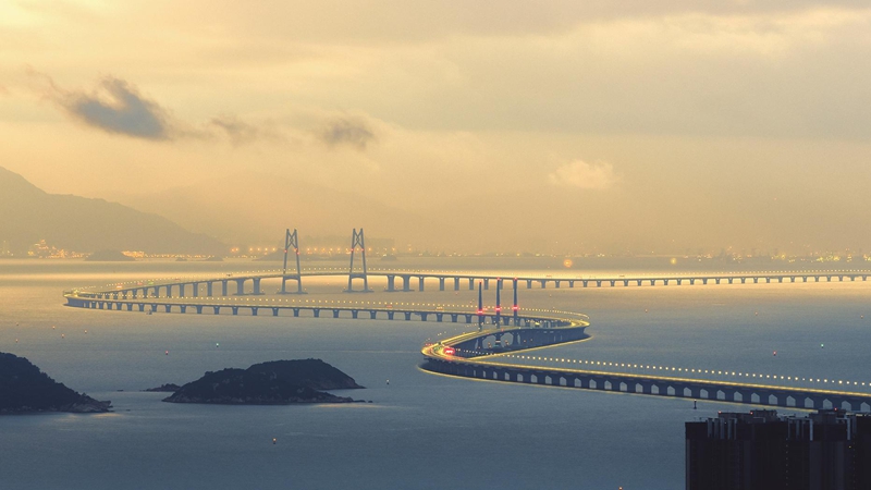 10、龐源租賃參建國家“世紀(jì)工程”港珠澳大橋（2012—2017年）_副本.jpg